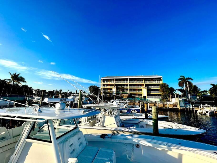 基韋斯特St Kitts - Downtown Waterfront Penthouse Pool Dock Parking别墅 外观 照片
